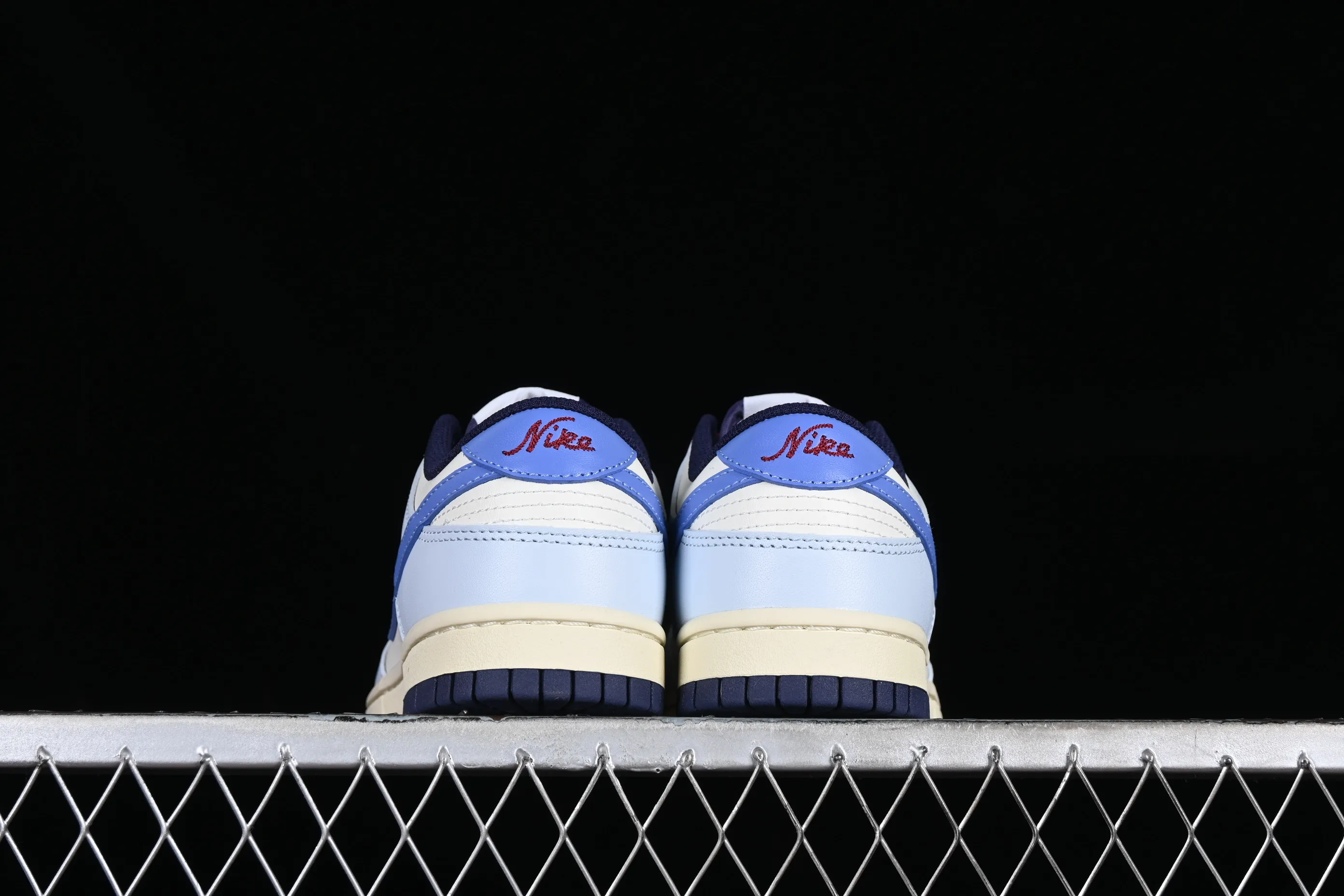 All Categories Nk SB Dunk Series Nk SB Dunk Low Low-top sneakers Z version Nk Dunk Low Beige SB low-top casual sneakers FV8113-141